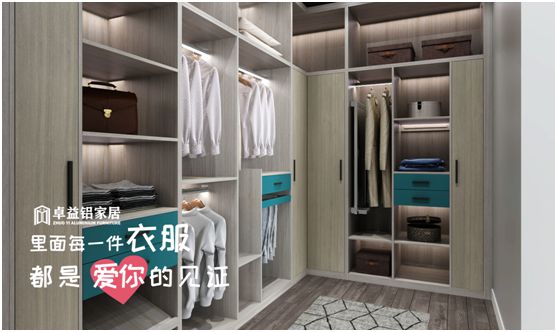 方寸空間的極致應用,卓益衣帽間的簡約美學 方寸空間的極致應用,卓益衣帽間的簡約美學