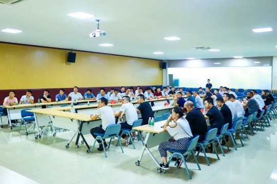 熱烈歡迎居然之家各分公司團隊到訪億合門窗總部 熱烈歡迎居然之家各分公司團隊到訪億合門窗總部