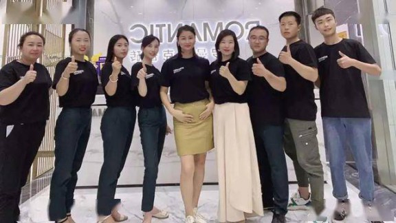 就在名都洛陽，名優(yōu)店羅曼締克瓷磚旗艦店開業(yè)了