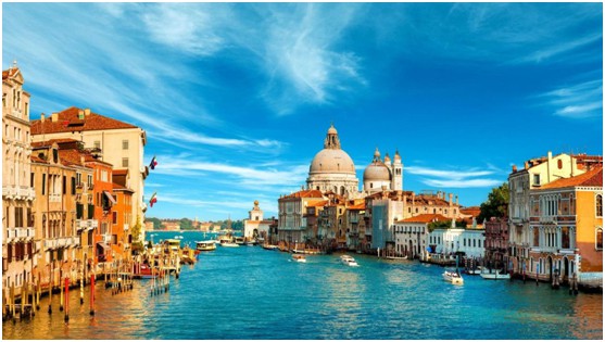 伊盾平開窗系列：駕馭歐式美學，耀眼奪目而生