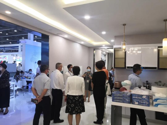 君和睿通攜智能家居產品亮相第26屆鋁門窗幕墻新產品博覽會 君和睿通攜智能家居產品亮相第26屆鋁門窗幕墻新產品博覽會