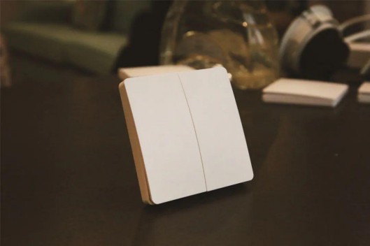 產(chǎn)品測評|鴻雁無源無線隨意貼開關，隨心智能控制