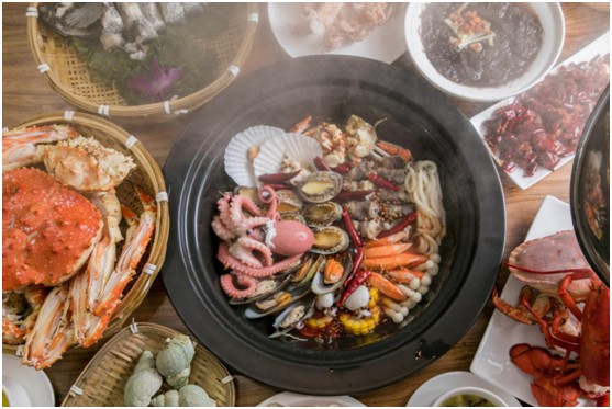 大紅鷹集成灶:烹出營養(yǎng)美味 釋放烹飪空間 大紅鷹集成灶:烹出營養(yǎng)美味 釋放烹飪空間