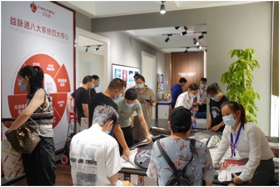 展會第三天，智能健康床墊益脈通，熱度不減!