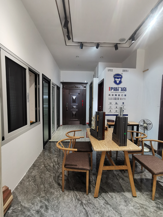 《聚焦伊盾榜樣》第五期:伊盾南雄店陳總的創業致富之路